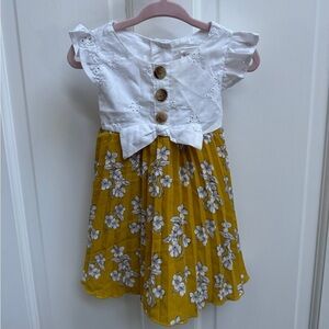 NWOT Sweet Heart Rose 12M Girls Yellow & White Short Sleeve Floral Dress
